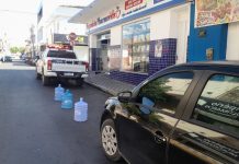 Uso irregular de espaço público causa transtornos no centro comercial de Pombal-PB