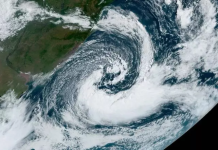 Ciclone extratropical deve atingir Santa Catarina entre segunda (8) e quarta-feira (10); Defesa Civil alerta para riscos elevados
