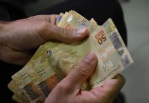 MULHER DESVIA R$ 20 MIL DE CRECHE E SUA PARTE DO DINHEIRO NO JOGO DO TIGRINHO